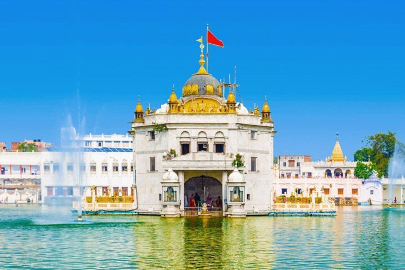 Hotel Rv Golden Amritsar Eksteriør bilde