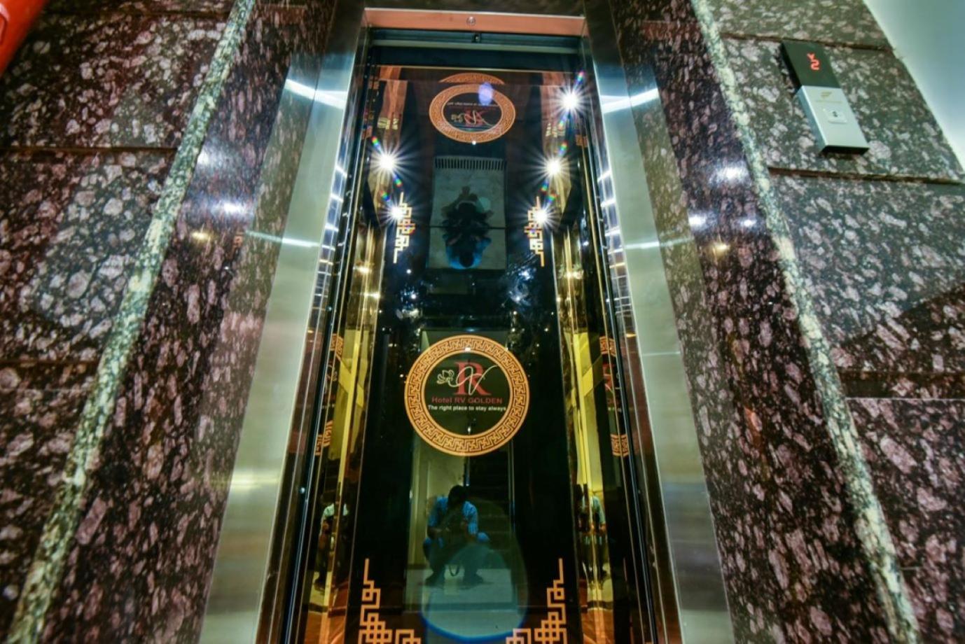 Hotel Rv Golden Amritsar Eksteriør bilde