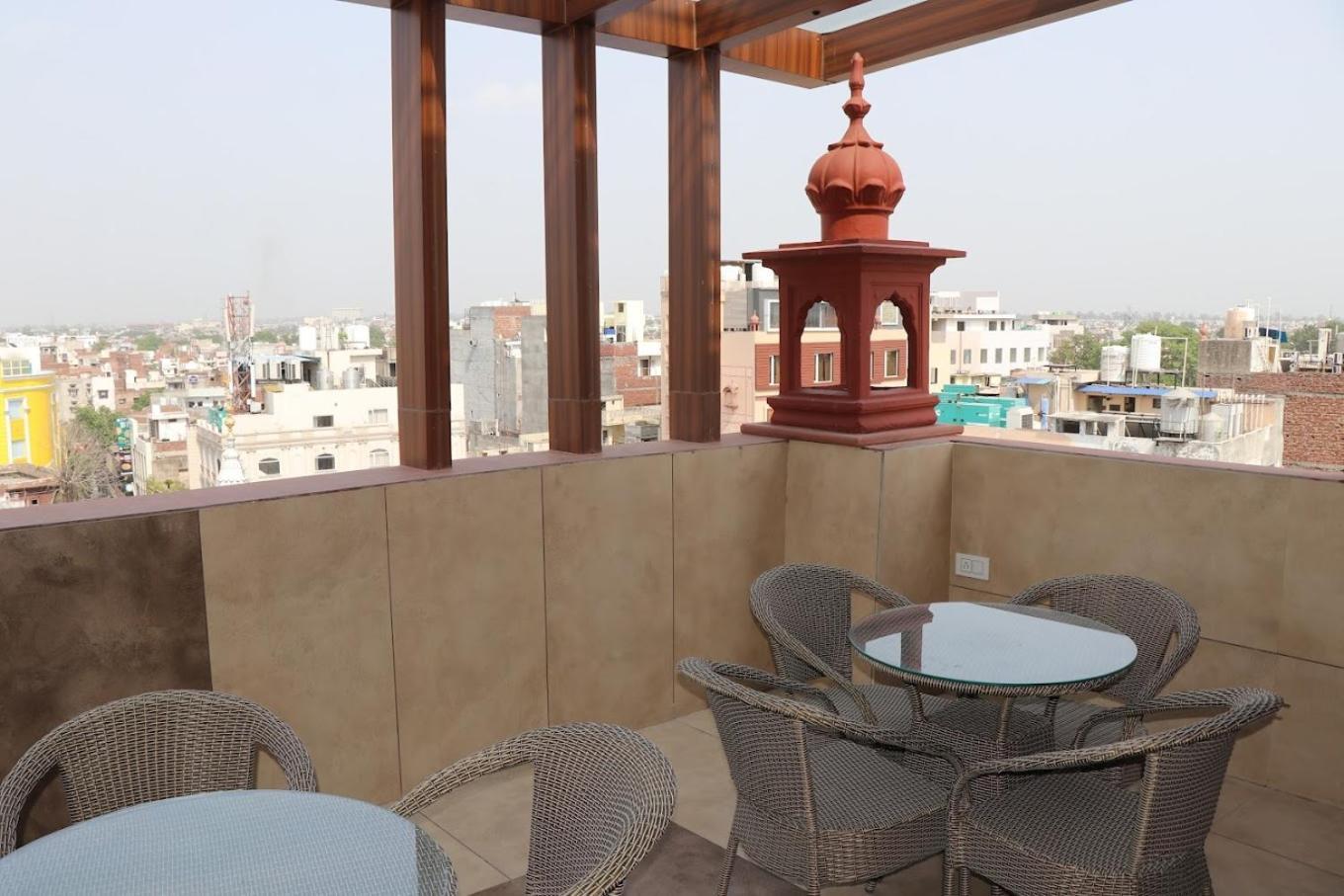 Hotel Rv Golden Amritsar Eksteriør bilde