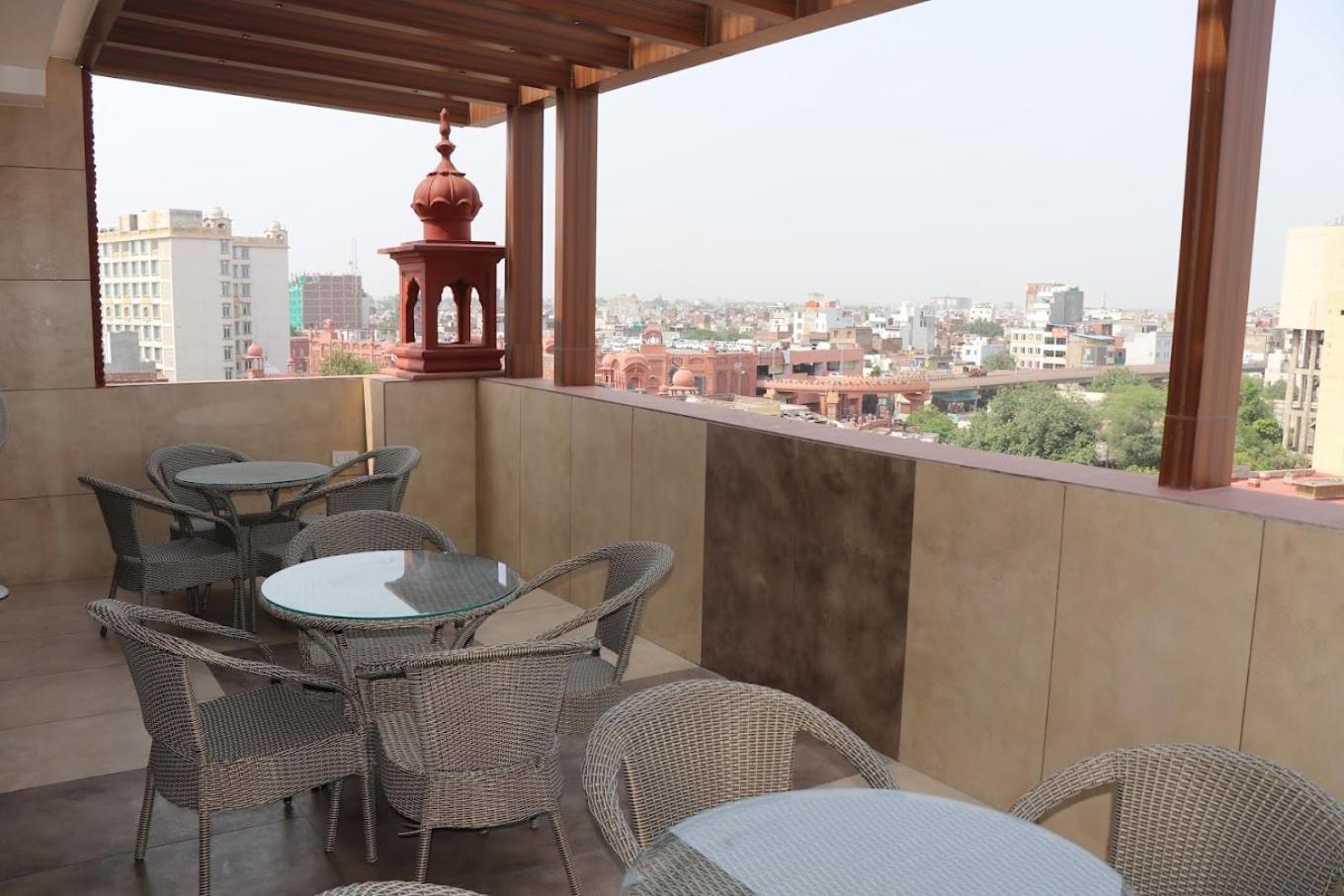 Hotel Rv Golden Amritsar Eksteriør bilde